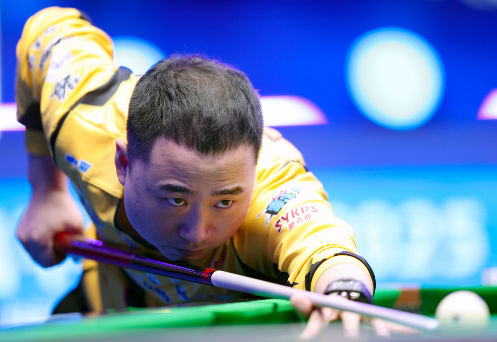 足球职业生 足球职业生